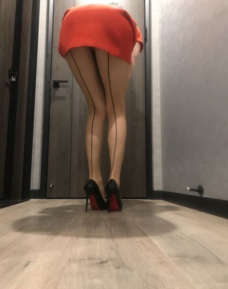 禁止的爱:善良的小姨子在线观看