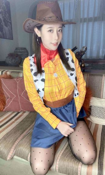 秘书在办公室被躁到高潮电影