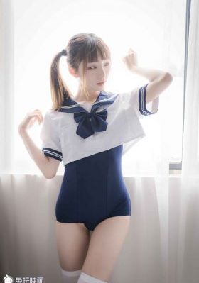天降女子从二楼掉下来了人物樱花