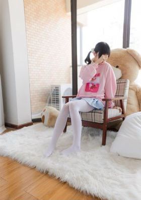 诱人的主妇hd语中字美丽的少妇